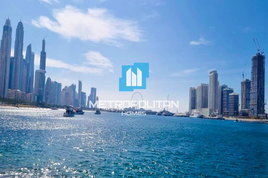 位于迪拜港，艾玛尔海滨社区，皇宫海滩公寓 的住宅楼层 30000000 AED - 6647607