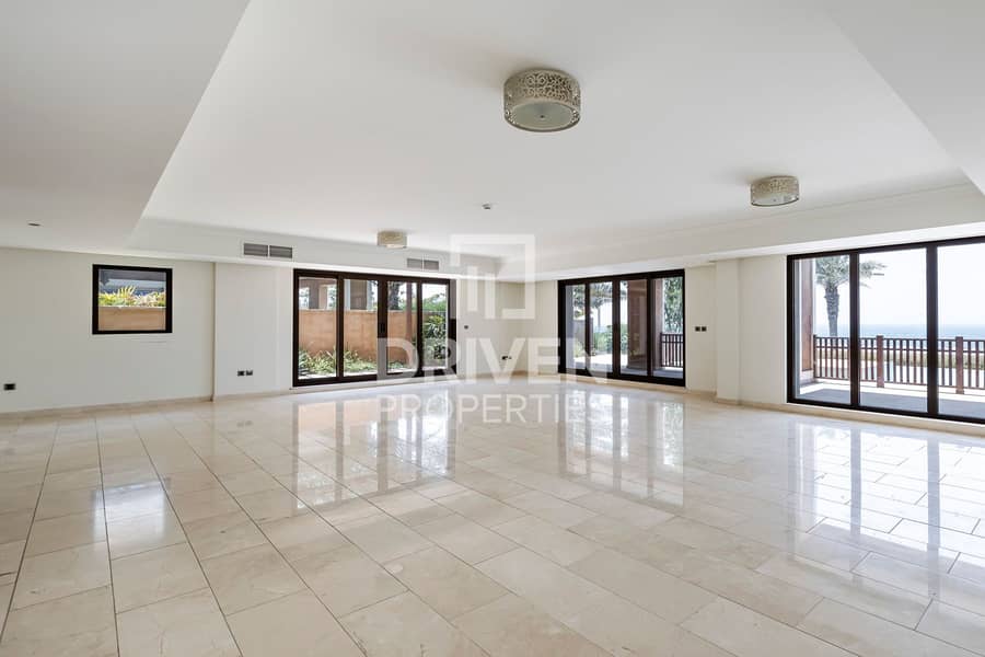 Attractive Offer | Big Layout | Sea View Attractive Offer | Big Layout | Sea View