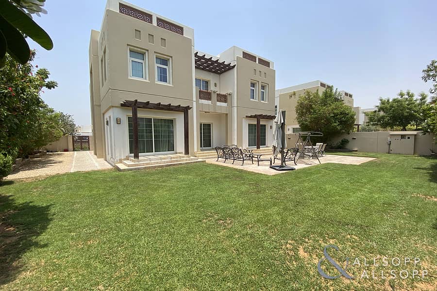 5 Beds | Large Plot | Stand Alone Villa 5 Beds | Large Plot | Stand Alone Villa