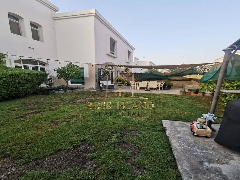 ⚡Magnificent Villa| Corner Villa| Huge Backyard ⚡Magnificent Villa| Corner Villa| Huge Backyard