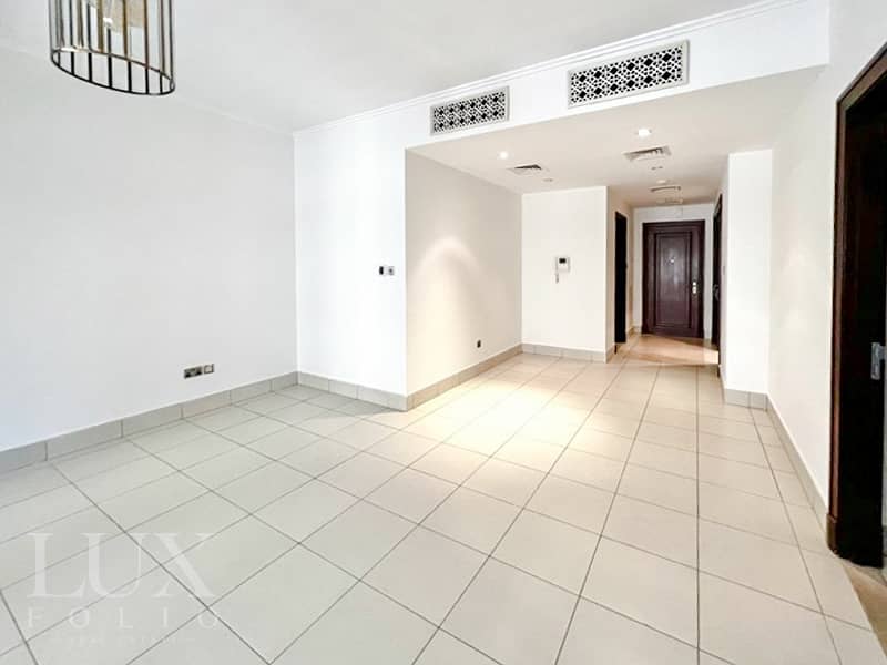 Vacant March 19th | Unfurnished | Large Unit Vacant March 19th | Unfurnished | Large Unit