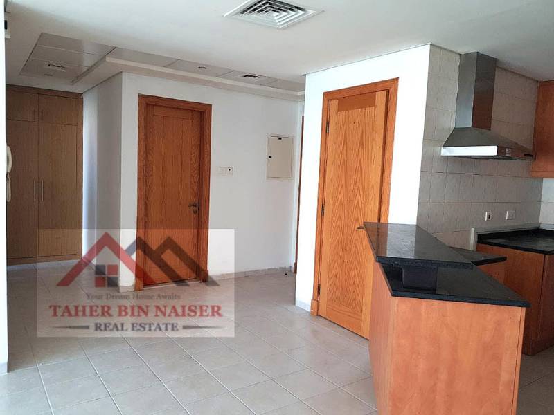 CHILLER, 1 MONTH AND MAINTENANCE FREE!! Unfurnished 1 Bedroom Available CHILLER, 1 MONTH AND MAINTENANCE FREE!! Unfurnished 1 Bedroom Available