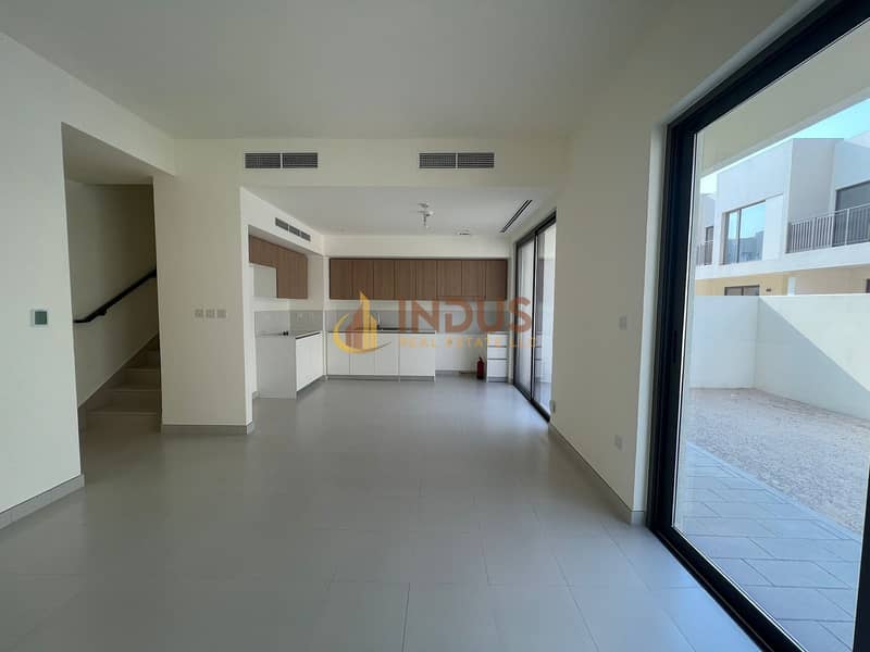 Unfurnished | Spacious Layout | Ready to Move In Unfurnished | Spacious Layout | Ready to Move In