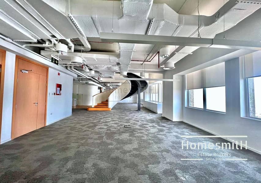 PANORAMIC VIEWS | Two Floors | Ideal for HQ PANORAMIC VIEWS | Two Floors | Ideal for HQ