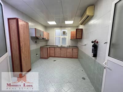 2 Bedroom Flat for Rent in Khalifa City, Abu Dhabi - Hot Offer!!! Phenomenal 2 Bedrooms Hall Spacious Sep/Kitchen Proper 2 Bathtub Washrooms On Prime Location In KCA