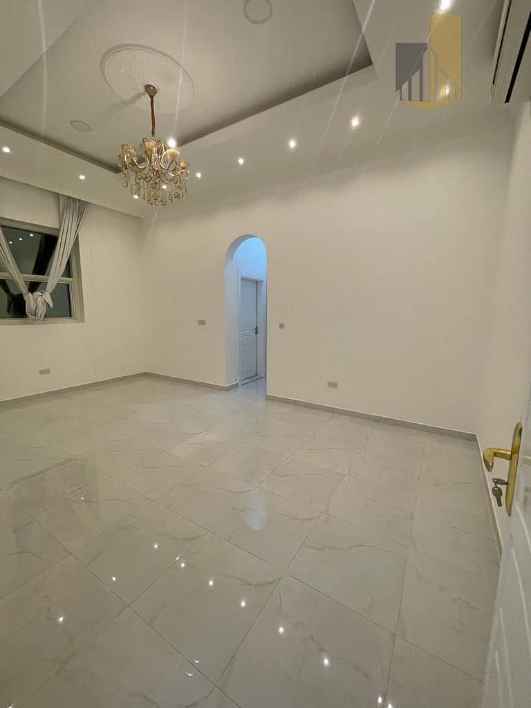 | For sale 4 villas between two bridges, Abu Dhabi, Rabdan area |
