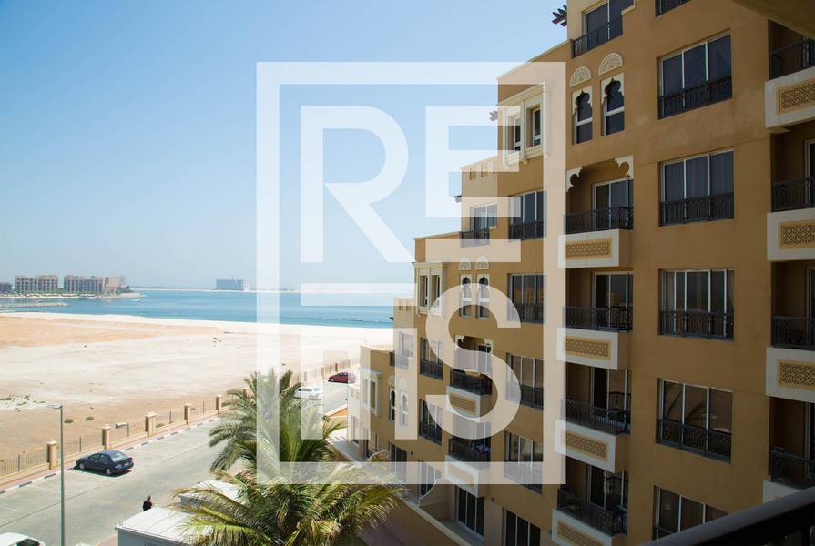 1 BR on Al Marjan Island with Stunning View