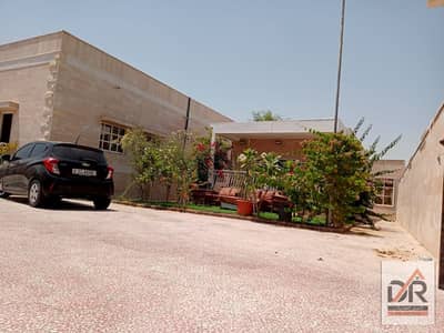Villa for sale in Ajman Al Musheirf good condition, Super deluxe finishing