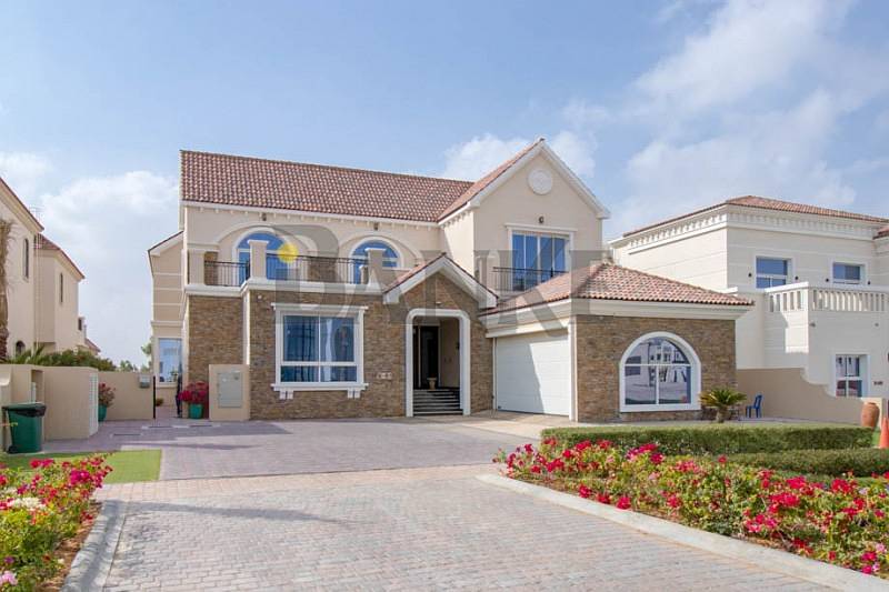 EXCEPTIONAL GOLF ESTATE IN MOST DESIRABLE LOCATION !