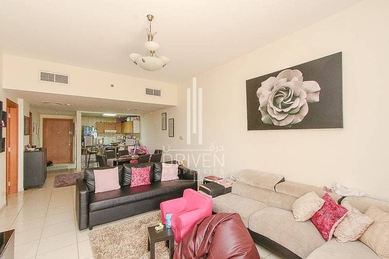 Beautiful 1 BR Apt | Good Community View