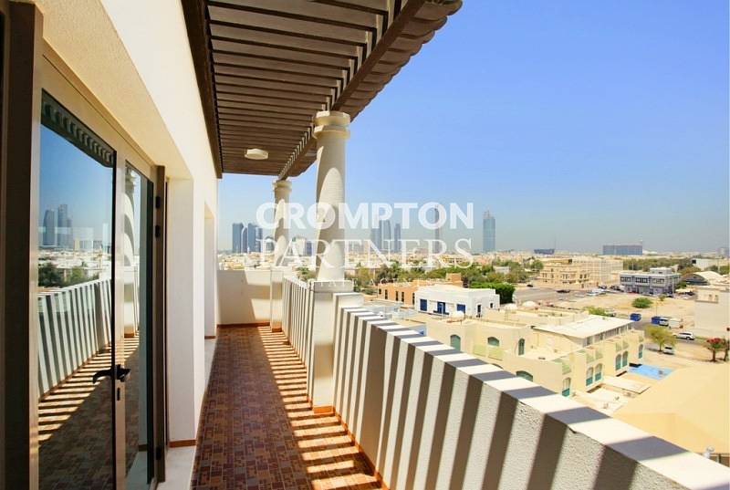 Stunning Bedroom Penthouse  in Al Bateen