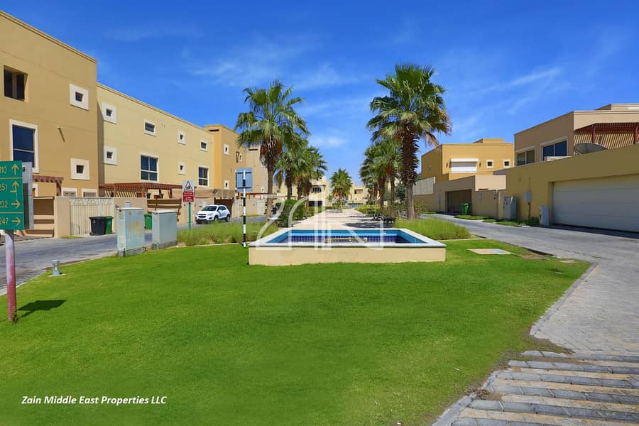 Hot Deal Spacious 3 BR Villa Single Row Type A Hot Deal Spacious 3 BR Villa Single Row Type A