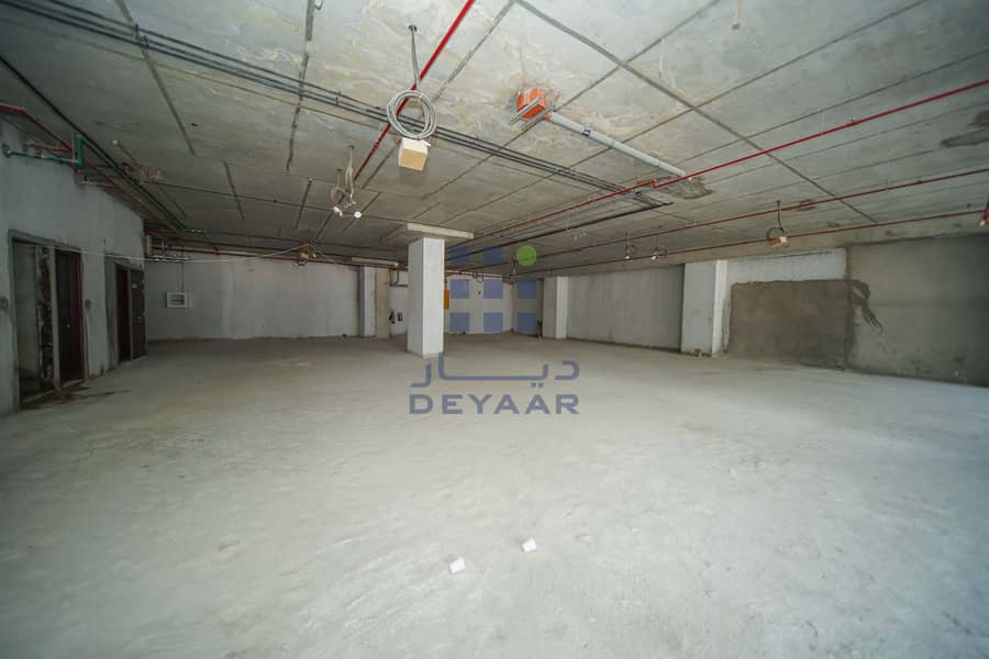 Shell & Core Showroom Spaces in Al Qusais | Call Now