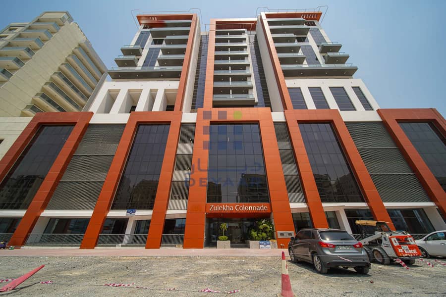 Live an urban life in a high-quality building in Al Qusais! Live an urban life in a high-quality building in Al Qusais!