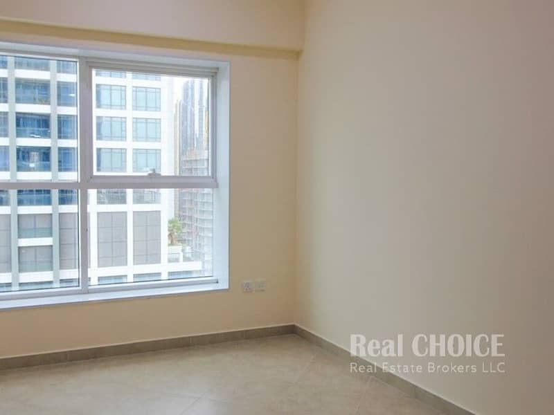 High Floor | Spacious | Great Location High Floor | Spacious | Great Location
