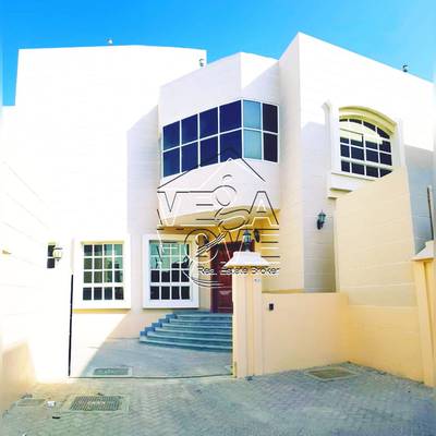 Best LIfe! 5 Master Bed W/Private Garden and Entrance Best LIfe! 5 Master Bed W/Private Garden and Entrance