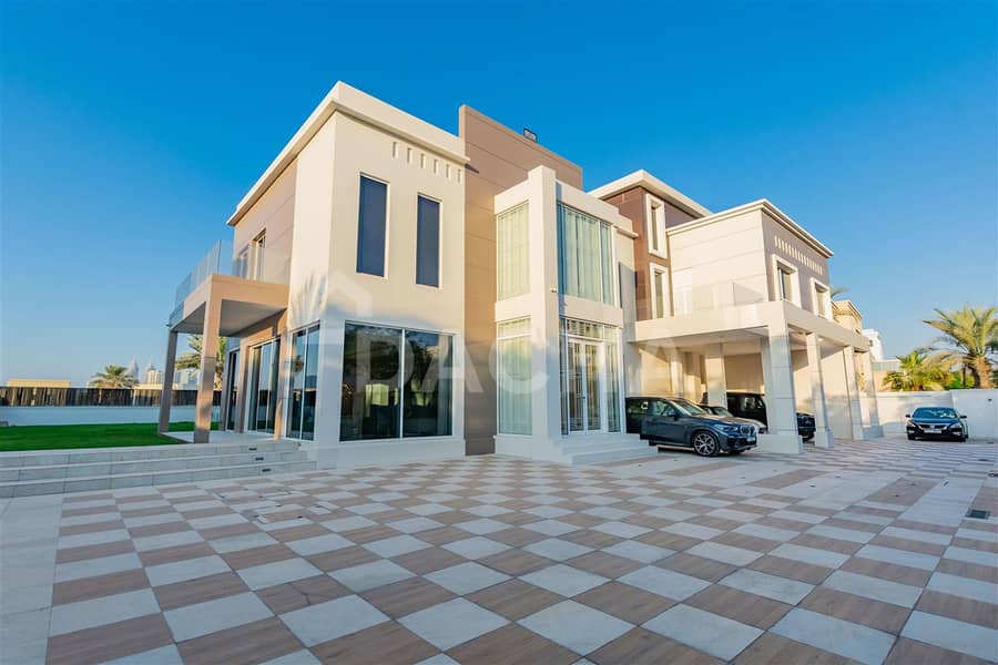 Exclusive / Fully Remodeled / Modern design Exclusive / Fully Remodeled / Modern design