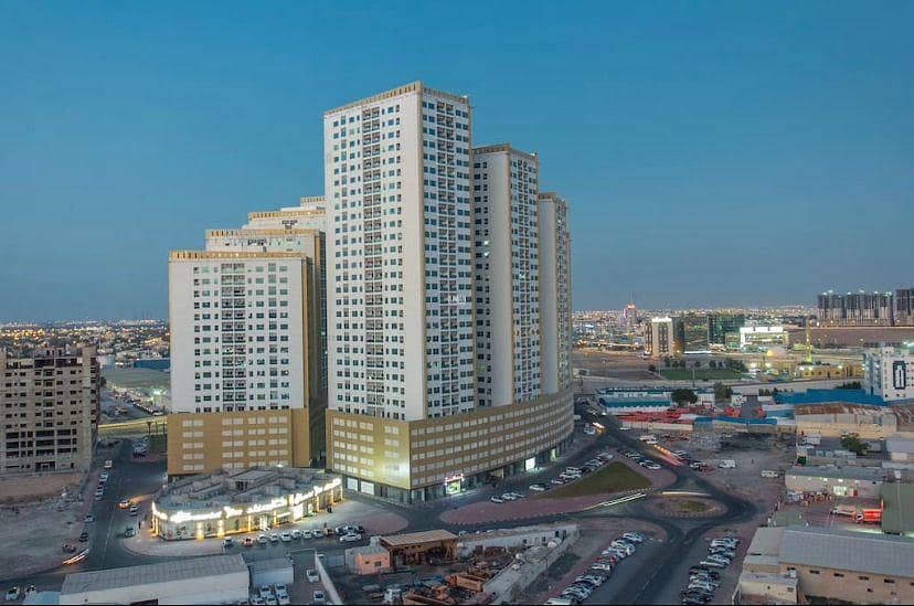 غرفتين نوم للبيع في برج لؤلؤة عجمان 275000 مع موقف سيارات