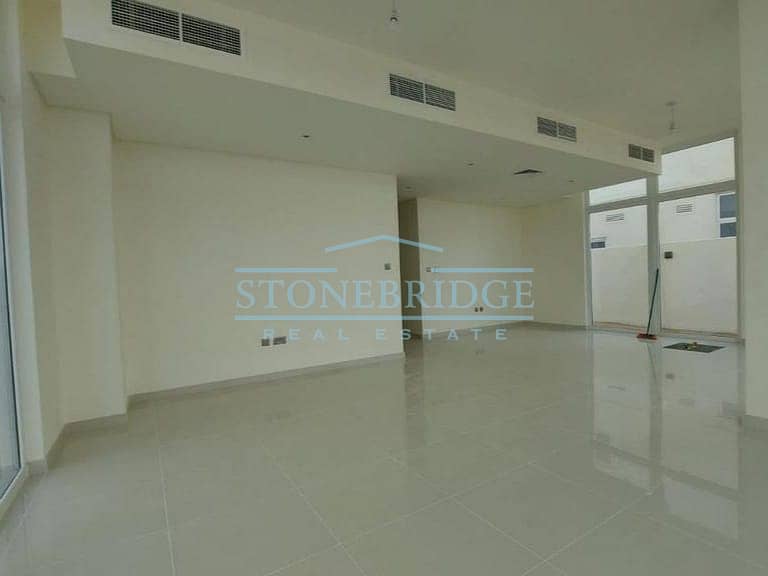 位于达马克山庄2号(达马克阿克雅),阿库纳住宅区 6 卧室的别墅 240000 AED - 7462450 位于达马克山庄2号(达马克阿克雅),阿库纳住宅区 6 卧室的别墅 240000 AED - 7462450