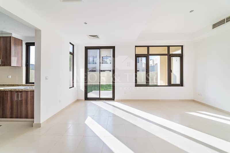 Vacant | 3 Bedroom Plus Maid | Corner Unit Vacant | 3 Bedroom Plus Maid | Corner Unit