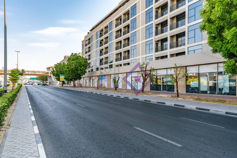 Main road facing retail space for rent in Al Muteena