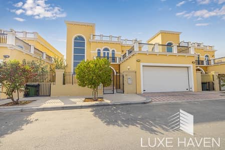 4 Bedroom Villa for Sale in Jumeirah Park, Dubai - Exclusive | Vacant | Quiet Location