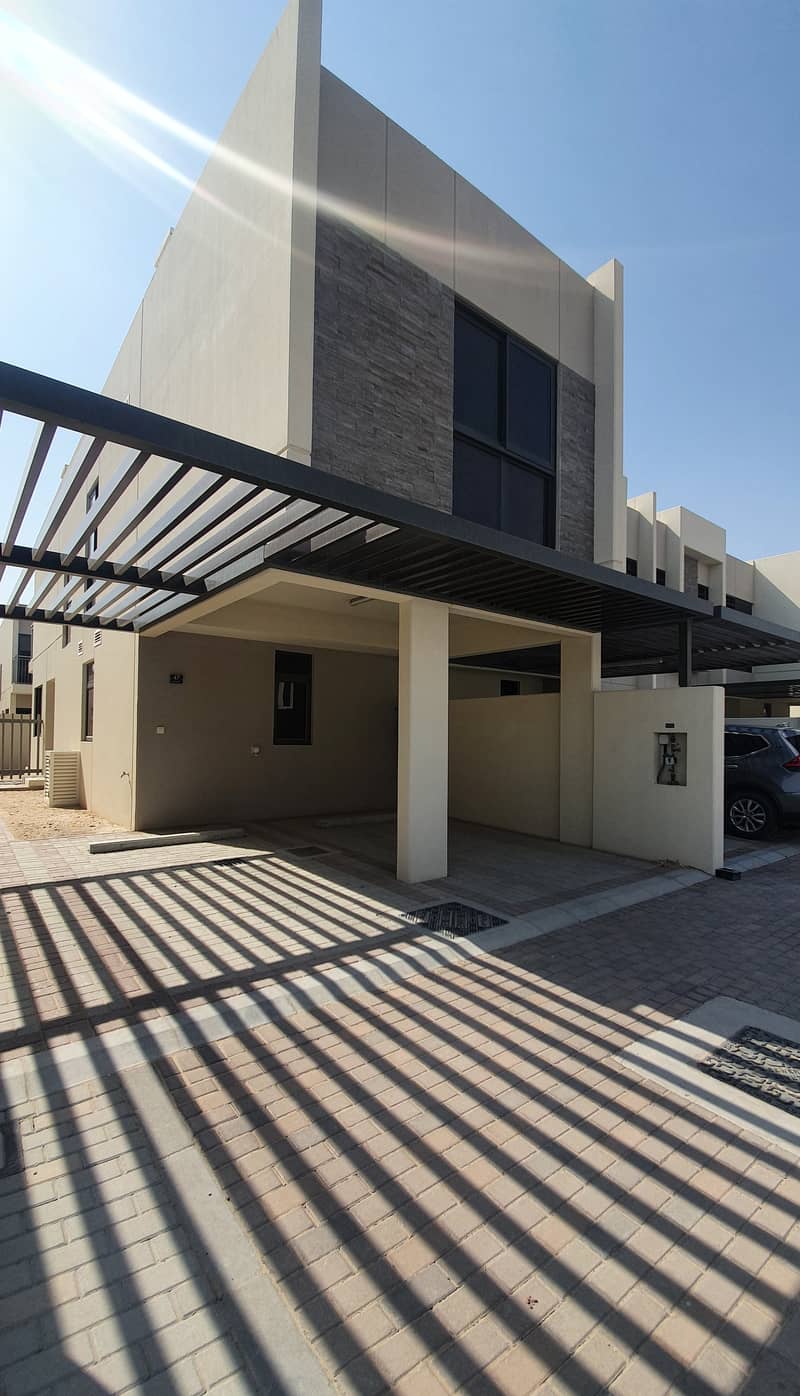 Corner 3BR Plus Maids Room (Back to Back) Townhouse Available For Sale In Damac Hills 2 (Zinnia Cluster)