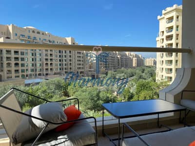 2 Bedroom Apartment for Rent in Palm Jumeirah, Dubai - Upgraded 2 BR+Maids | Quiet Park View