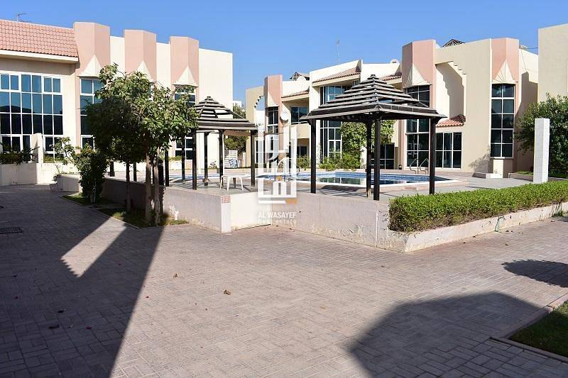 Amazing 4Bed+Maid's Villa Close to Beach.. Amazing 4Bed+Maid's Villa Close to Beach..