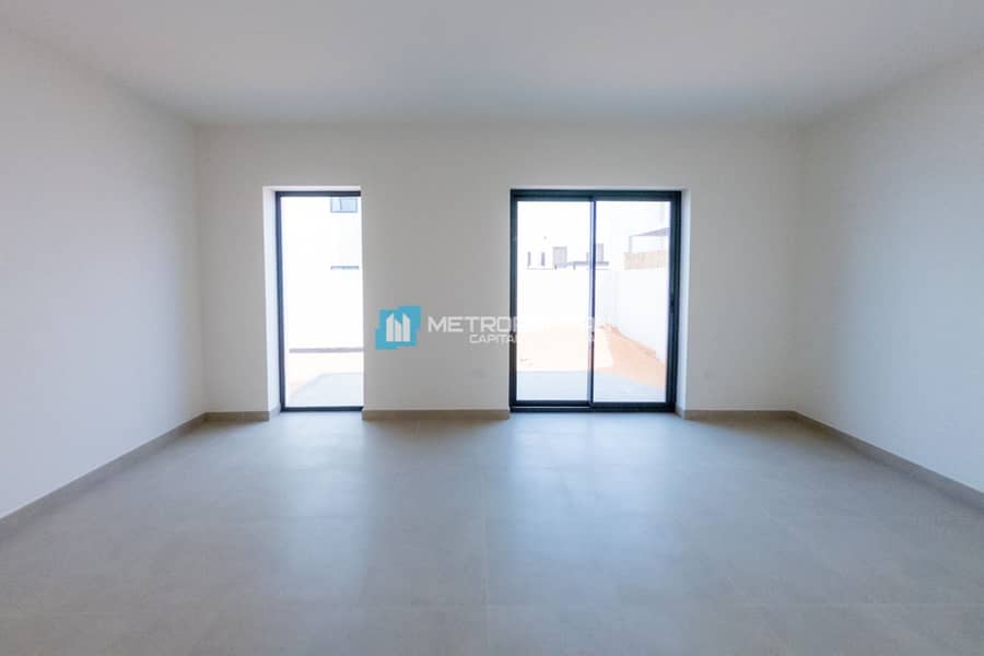 Elegant 2BR+M|Community View|Time To Own It Elegant 2BR+M|Community View|Time To Own It