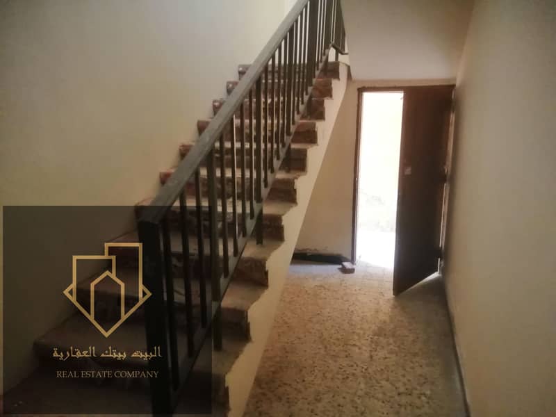 فيلا للايجار السنوى بالنعيميه بعجمان 4 غرف وصاله وحوش كبير فيلا للايجار السنوى بالنعيميه بعجمان 4 غرف وصاله وحوش كبير