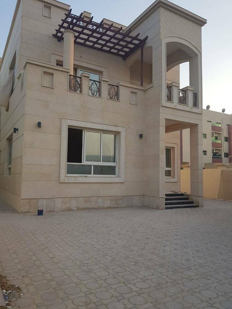 villa for sale in ajman almowihat