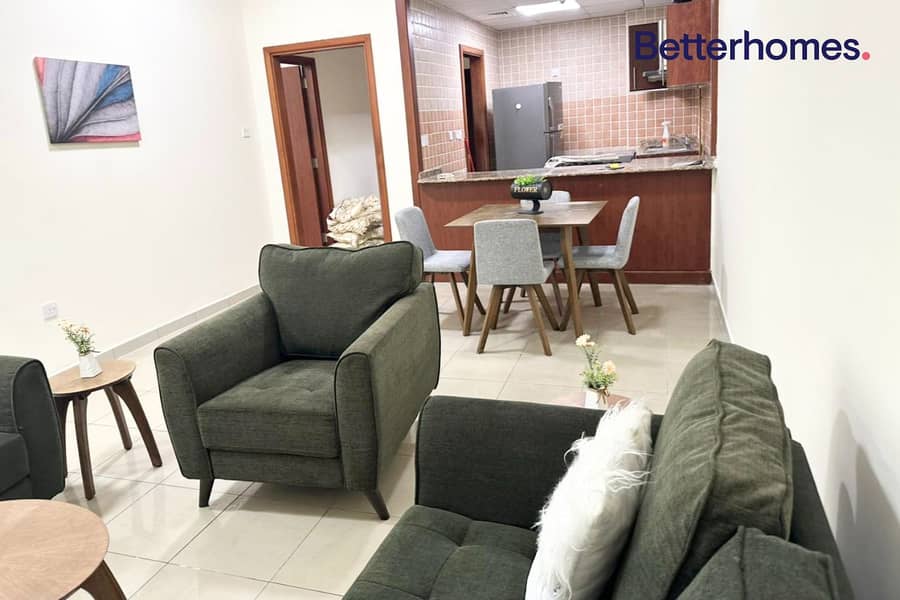 Fully Furnished | Vacant Now | Close to Tram Fully Furnished | Vacant Now | Close to Tram