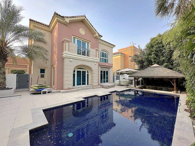 Fully Upgraded C1 | Exclusive | Stunning Fully Upgraded C1 | Exclusive | Stunning