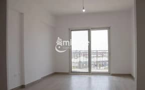 Upcoming| Spacious ST| Balcony| Full Facilities