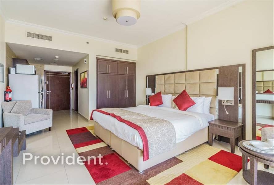 Large Layout | Great Amenities | Well Maintained Large Layout | Great Amenities | Well Maintained