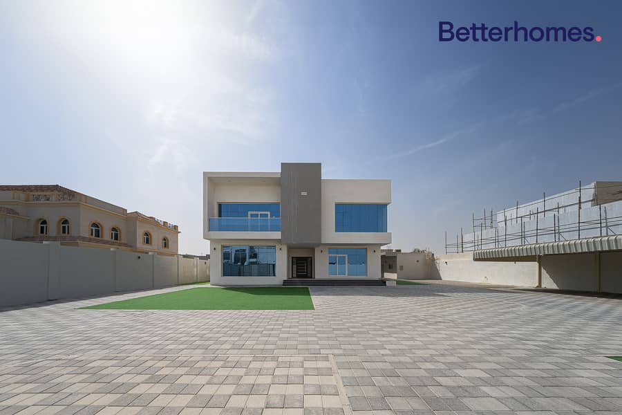 Spacious | Servant Block | Brand New Spacious | Servant Block | Brand New