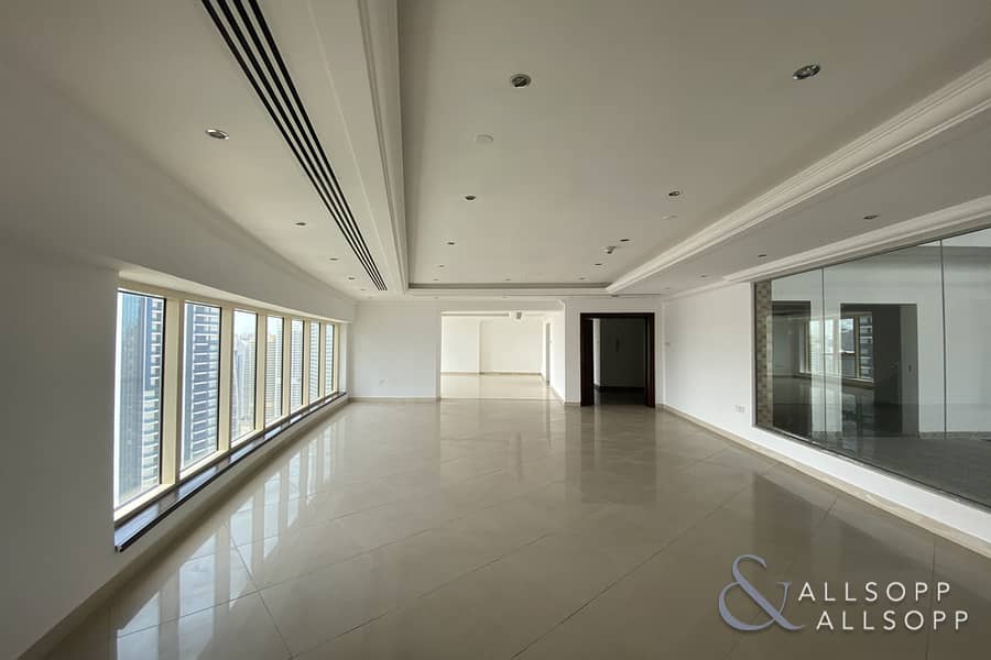 Five Bedrooms | Private Pool | 5152 Sq Ft Five Bedrooms | Private Pool | 5152 Sq Ft