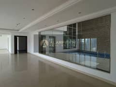Private Pool | Iconic Skyline View | High Floor