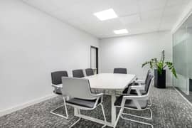 Fully serviced open office space for rent for you and your team in Sharjah, Sahara Healthcare City Dubai