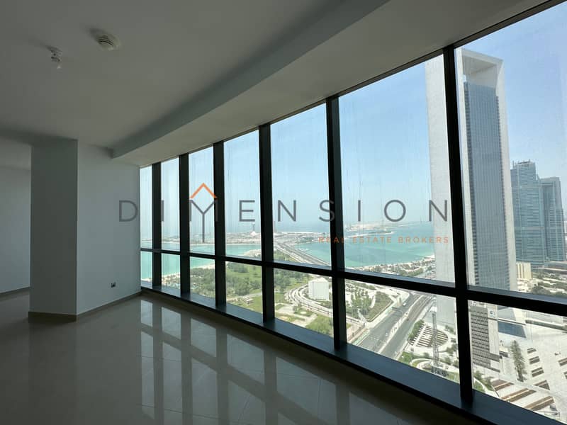 Luxurious Modern Apartment and Spacious Interiors Luxurious Modern Apartment and Spacious Interiors