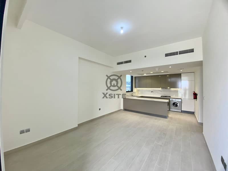 U Shape Kitchen | Biggest Layout | 3 Bathrooms U Shape Kitchen | Biggest Layout | 3 Bathrooms