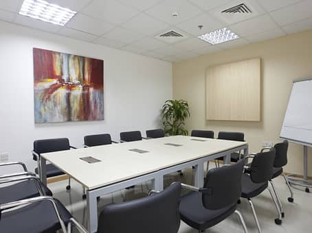 Open plan office space for 10 persons in ABU DHABI, Al Falah
