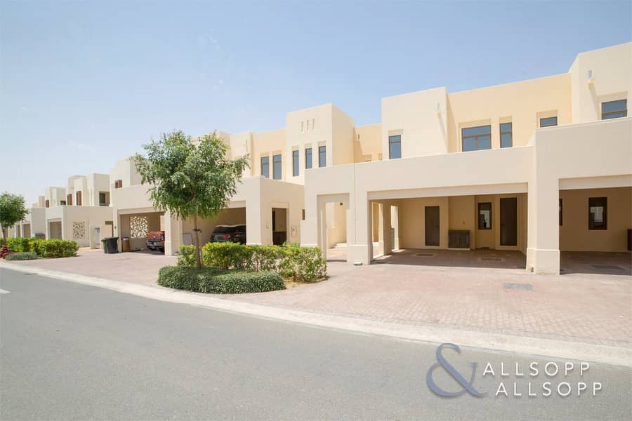Type | Near Pool and Park | Quiet Location Type | Near Pool and Park | Quiet Location
