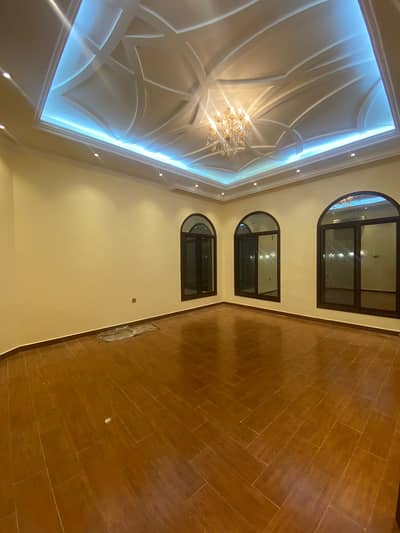 Villa for sale in Al Raqayeb area in the Emirate of Ajman with electricity, water and air conditioners at a reasonable price