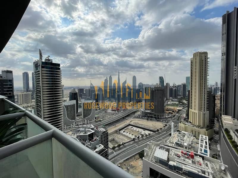位于迪拜市中心，招牌酒店式公寓 1 卧室的公寓 110000 AED - 6813167