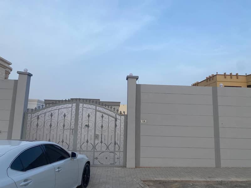 位于海特,海特南 3 卧室的别墅 45000 AED - 7828417 位于海特,海特南 3 卧室的别墅 45000 AED - 7828417