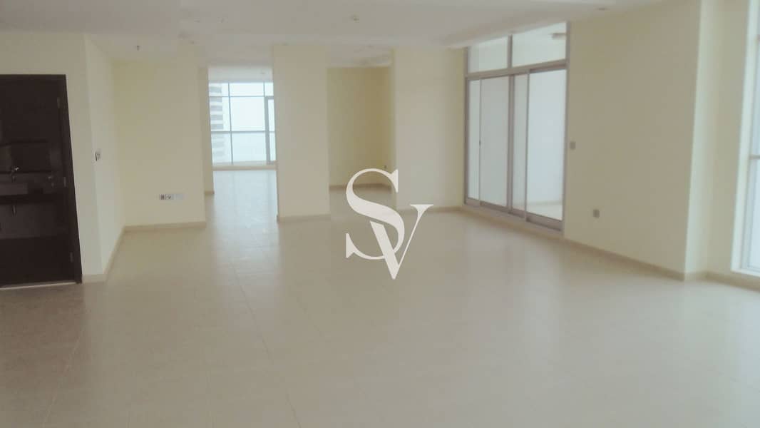 Spectacular Views | Vacant on Transfer | 7+ Rooms Spectacular Views | Vacant on Transfer | 7+ Rooms