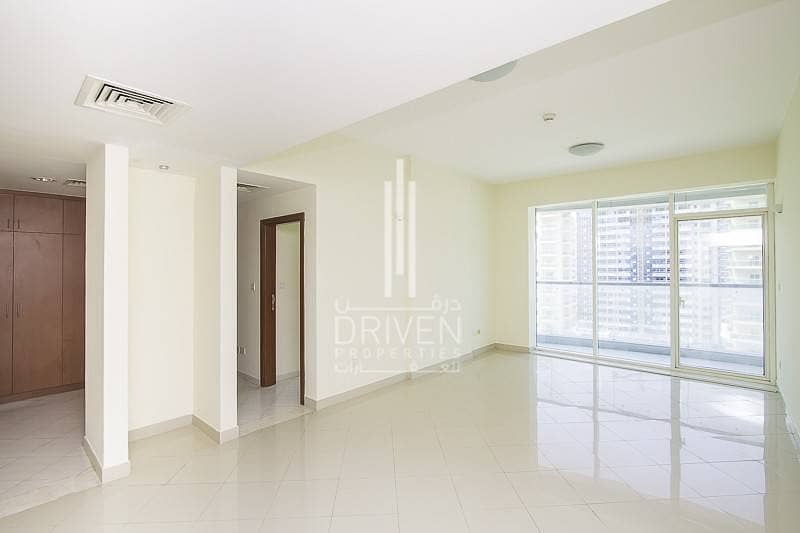 Spacious 1BR Apt for tent in Hub Canal 1