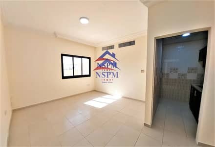 Studio for Rent in Al Mushrif, Abu Dhabi - Deluxe Studio  | Free ADDC | No Commission |  Parking Available